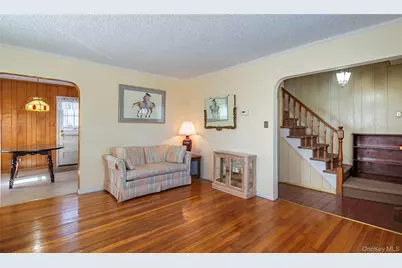 8610 250th Street, Bellerose, NY 11426 - Photo 5