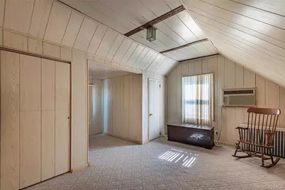 8610 250th Street, Bellerose, NY 11426 - Photo 21