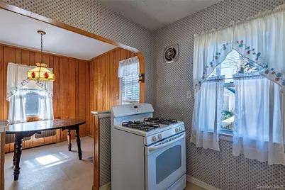 8610 250th Street, Bellerose, NY 11426 - Photo 13