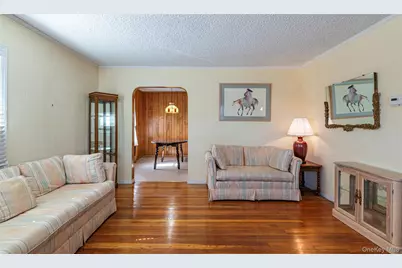 8610 250th Street, Bellerose, NY 11426 - Photo 9