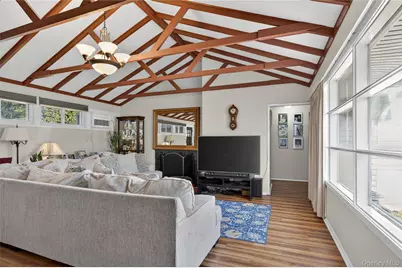 6 Wellington Road, Greenvale, NY 11548 - Photo 5