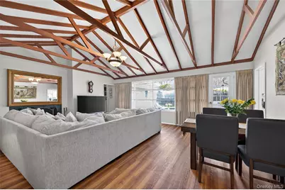 6 Wellington Road, Greenvale, NY 11548 - Photo 3