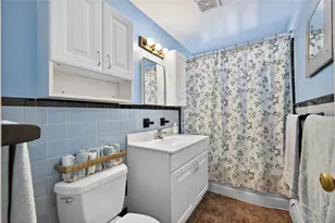 6 Wellington Rd, Greenvale, NY 11548 - Photo 13