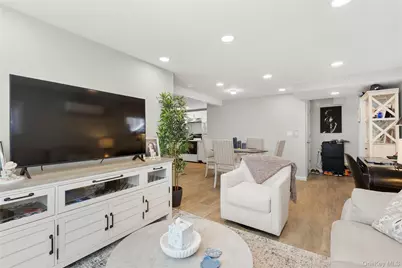 336 Dix Hills Road, Dix Hills, NY 11747 - Photo 21