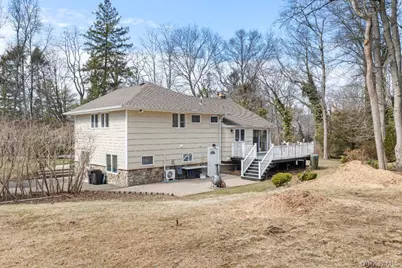 336 Dix Hills Road, Dix Hills, NY 11747 - Photo 17