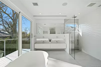 840 Pirates Cove, Mamaroneck, NY 10543 - Photo 19