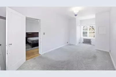 7861 75th Street, Glendale, NY 11385 - Photo 9