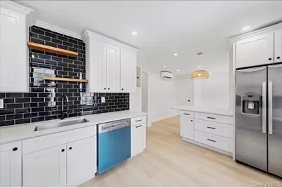 2257 Hampden Place, Bronx, NY 10468 - Photo 13