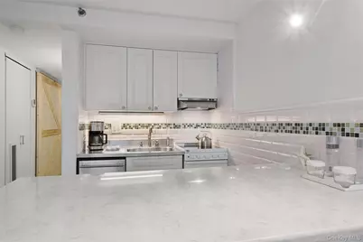 236 Edgemere Street #127, Montauk, NY 11954 - Photo 11