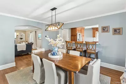 87 Wyatt Road, Garden City, NY 11530 - Photo 9