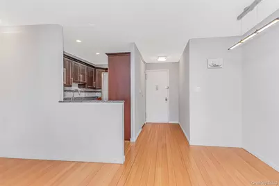 1874 Pelham Parkway S #4A, Bronx, NY 10461 - Photo 3
