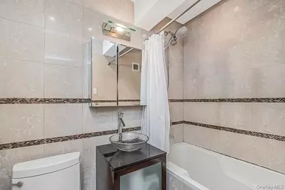 1874 Pelham Parkway S #4A, Bronx, NY 10461 - Photo 7