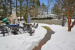 16 Daniel Ln, Dix Hills, NY 11746 - Photo 39