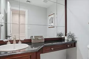 16 Daniel Ln, Dix Hills, NY 11746 - Photo 11