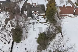 16 Daniel Ln, Dix Hills, NY 11746 - Photo 45