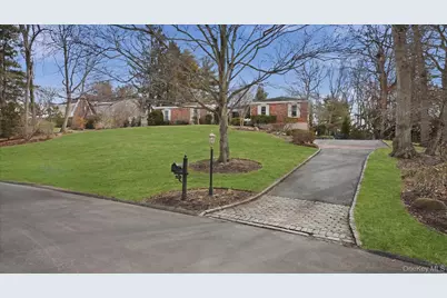 16 Daniel Lane, Dix Hills, NY 11746 - Photo 47