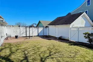 12 Irenhyl Ave, Port Chester, NY 10573 - Photo 17