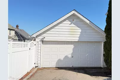 12 Irenhyl Avenue, Port Chester, NY 10573 - Photo 21