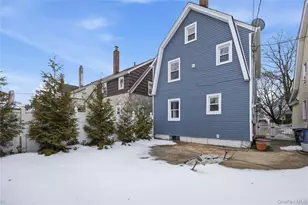 93-31 215th St, Queens Village, NY 11428 - Photo 21