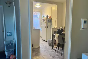 105-38 63rd Dr, Forest Hills, NY 11375 - Photo 9