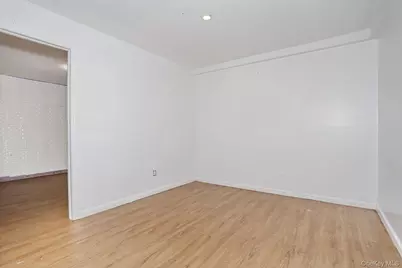 14 Singer Avenue, Spring Valley, NY 10977 - Photo 33