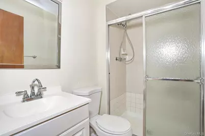 14 Singer Avenue, Spring Valley, NY 10977 - Photo 21