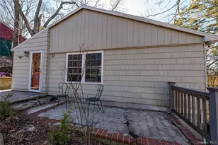 75 Herod Point Rd, Wading River, NY 11792 - Photo 3