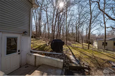 75 Herod Point Road, Wading River, NY 11792 - Photo 7