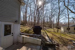 75 Herod Point Rd, Wading River, NY 11792 - Photo 7