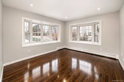 7 Amherst Place, Massapequa, NY 11758 - Photo 7