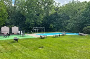 2 Secora Rd, Spring Valley, NY 10952 - Photo 21