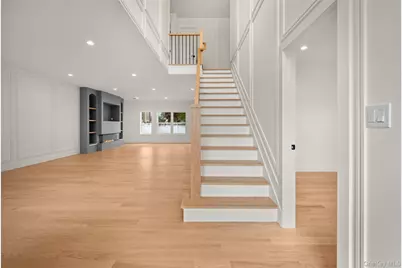 238 North Pine Street, Massapequa, NY 11758 - Photo 25