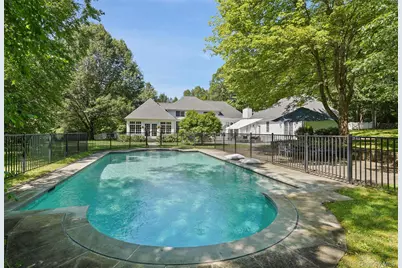 48 Davids Way, Bedford Hills, NY 10507 - Photo 27