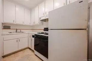 410 E Broadway E, Long Beach, NY 11561 - Photo 13