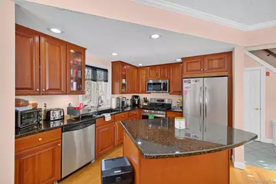 8 Garrett Place, Carmel, NY 10512 - Photo 7