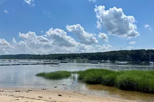 4 Kennedy Ln, Cold Spring Harbor, NY 11724 - Photo 3