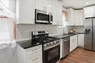 56 Northumberland, Lynbrook, NY 11563 - Photo 9