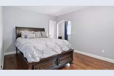 56 Northumberland, Lynbrook, NY 11563 - Photo 15