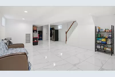 56 Northumberland, Lynbrook, NY 11563 - Photo 25