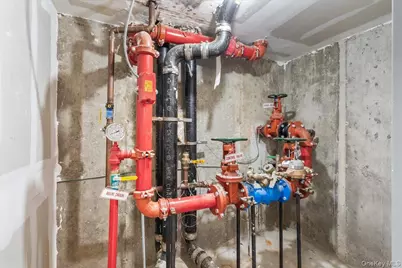 101-12 43rd Avenue, Corona, NY 11368 - Photo 17