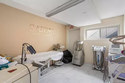 101-12 43rd Avenue, Corona, NY 11368 - Photo 11