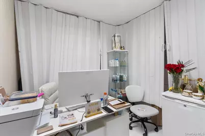 101-12 43rd Avenue, Corona, NY 11368 - Photo 15