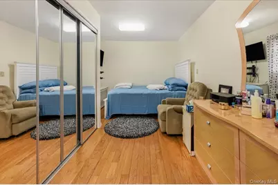 94-33 111th Street, Richmond Hill, NY 11419 - Photo 11