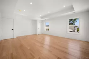 467 Hull St, East Meadow, NY 11554 - Photo 19