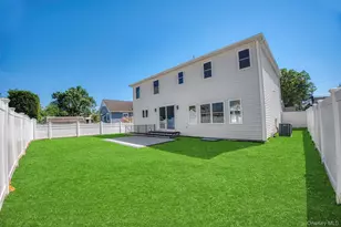 467 Hull St, East Meadow, NY 11554 - Photo 29
