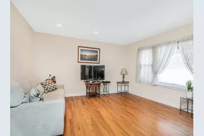 64 Ashland Street, New Rochelle, NY 10801 - Photo 17
