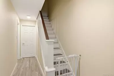 27 Great River Drive, Sound Beach, NY 11789 - Photo 15