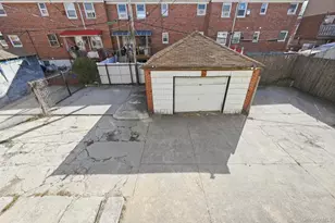 105-31 79th St, Ozone Park, NY 11417 - Photo 27