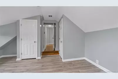 22 Town Path #2, Glen Cove, NY 11542 - Photo 19