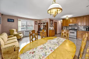 25-04 42nd St, Astoria, NY 11103 - Photo 7